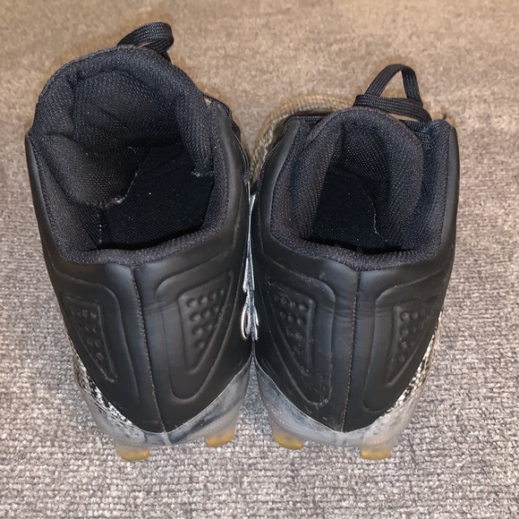 Adidas Freak 20 Football Cleats - Picture 4 of 7